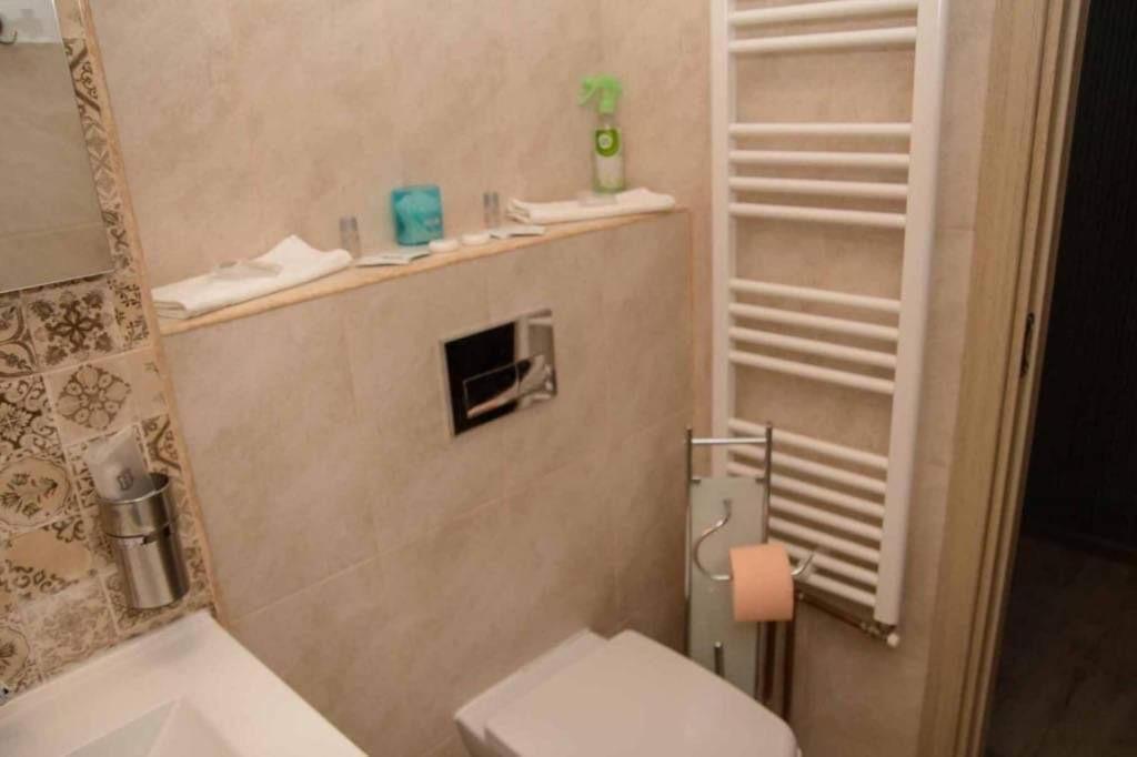 Colonial Touch Apartament Braszów Zewnętrze zdjęcie