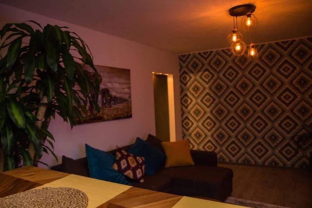 Colonial Touch Apartament Braszów Zewnętrze zdjęcie